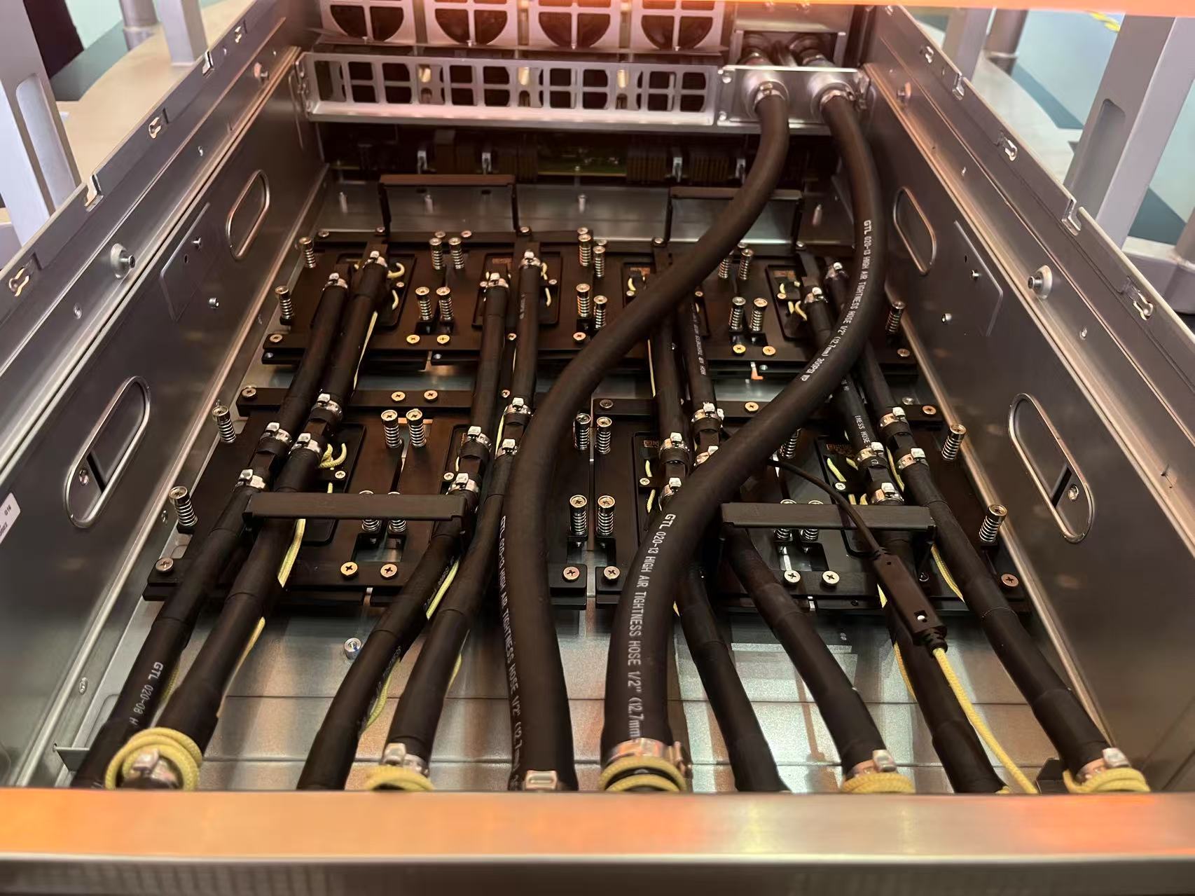 從感知到預測:業疆智能引領定位水浸傳感技術,邁向工業4.0水風險管理 從感知到預測:業疆智能引領定位水浸傳感技術,邁向工業4.0水風險管理